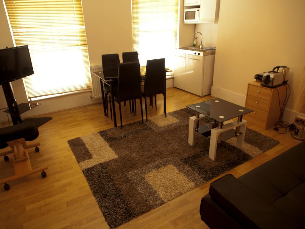 Mayfair Flat Apartment London Bilik gambar